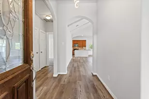 38 W Montfair Blvd, Spring, TX 77382 - Photo 4