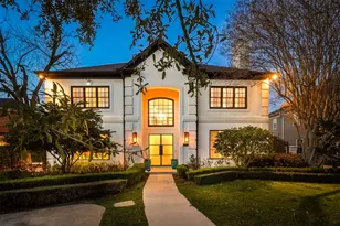 5042 Cedar Creek Dr, Houston, TX 77056 - Photo 2