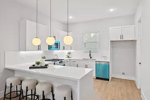 4812 Cochran St, Houston, TX 77009 - Photo 12