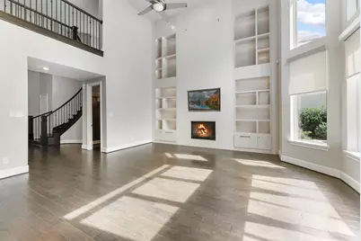 9807 Martha Springs Drive, Houston, TX 77070 - Photo 10
