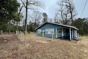 111 Cronin Rd, Shepherd, TX 77371 - Photo 12
