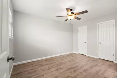 907 Northbend Drive, Baytown, TX 77521 - Photo 24