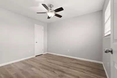 907 Northbend Drive, Baytown, TX 77521 - Photo 18