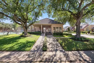 9959 Kemp Forest Dr, Houston, TX 77080 - Photo 42