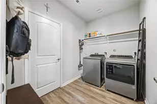 488 Westlake Lndg, Conroe, TX 77304 - Photo 14