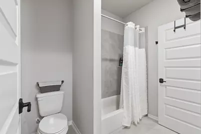 96 Winter Sunrise Circle, The Woodlands, TX 77375 - Photo 32