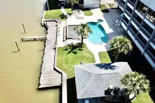 560 Pleasure Island Blvd, Port Arthur, TX 77640 - Photo 16