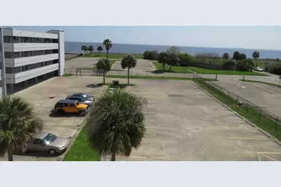 560 Pleasure Island Boulevard #222, Port Arthur, TX 77640 - Photo 24