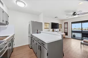 560 Pleasure Island Blvd, Port Arthur, TX 77640 - Photo 10