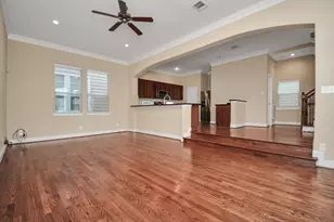 1137 W 24th St, Houston, TX 77008 - Photo 14