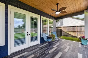 509 Texas St, Tomball, TX 77375 - Photo 36