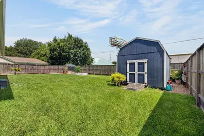 509 Texas St, Tomball, TX 77375 - Photo 38