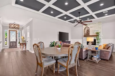 509 Texas St, Tomball, TX 77375 - Photo 16