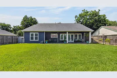 509 Texas St, Tomball, TX 77375 - Photo 32