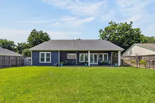 509 Texas St, Tomball, TX 77375 - Photo 32