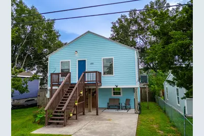 120 W 8th Street, Kemah, TX 77565 - Photo 2
