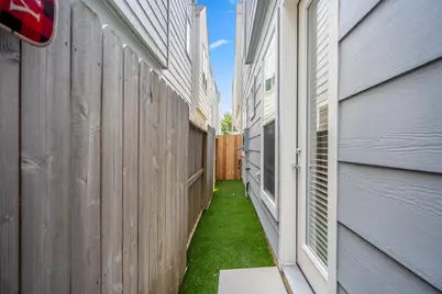 5221 Hillman Street #B, Houston, TX 77023 - Photo 32