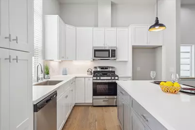 5221 Hillman Street #B, Houston, TX 77023 - Photo 10