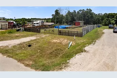 574 Road 5268, Cleveland, TX 77327 - Photo 2