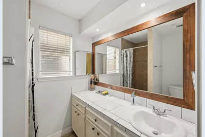 11707 Moltere Drive, Houston, TX 77065 - Photo 16