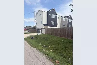 3605 Rebecca Street, Houston, TX 77021 - Photo 4