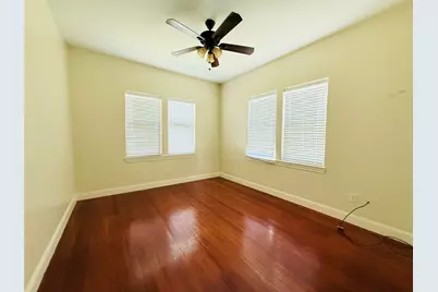 446 Zoe Street, Houston, TX 77020 - Photo 12