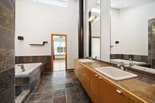 94 Drew St, Houston, TX 77006 - Photo 20
