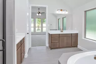 26325 Saddleback Ln, Magnolia, TX 77316 - Photo 6