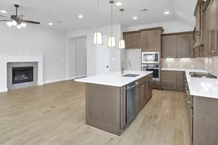 26325 Saddleback Ln, Magnolia, TX 77316 - Photo 16