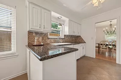 4505 Waycross Drive, Houston, TX 77035 - Photo 18