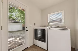 4505 Waycross Dr, Houston, TX 77035 - Photo 30