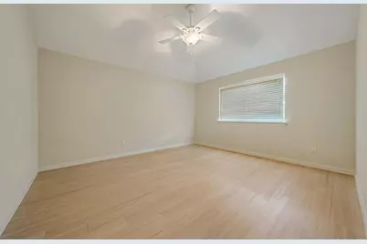 12810 Lake Shore Drive, Montgomery, TX 77356 - Photo 16