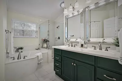 15 Dusky Meadow Place, The Woodlands, TX 77381 - Photo 24