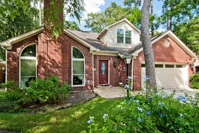 15 Dusky Meadow Place, The Woodlands, TX 77381 - Photo 2