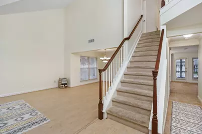 15 Dusky Meadow Place, The Woodlands, TX 77381 - Photo 8