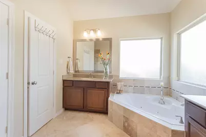 12227 Oxford Crescent Circle, Houston, TX 77082 - Photo 36