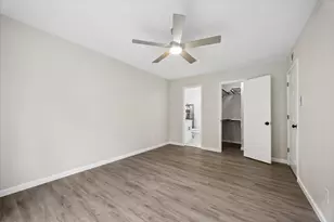 8939 Gaylord St, Houston, TX 77024 - Photo 12