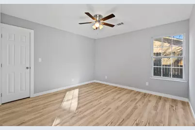 1740 6th Street, Hempstead, TX 77445 - Photo 8