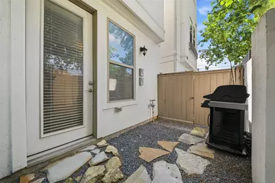 2106 Radcliffe Street, Houston, TX 77007 - Photo 26