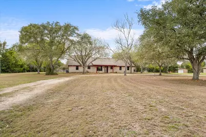 620 Panorama Road, La Grange, TX 78945 - Photo 2