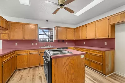 620 Panorama Road, La Grange, TX 78945 - Photo 8