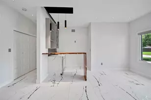 2206 Saxon Dr, Houston, TX 77018 - Photo 18