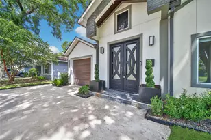 2206 Saxon Dr, Houston, TX 77018 - Photo 2