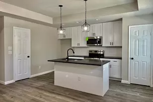 4302 Hirsch Rd, Houston, TX 77026 - Photo 2