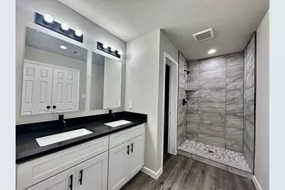 4302 Hirsch Road #A, Houston, TX 77026 - Photo 6