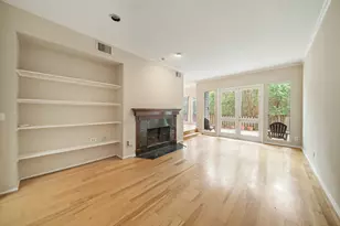 130 Sugar Berry Cir, Houston, TX 77024 - Photo 8