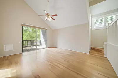 130 Sugarberry Circle, Houston, TX 77024 - Photo 2