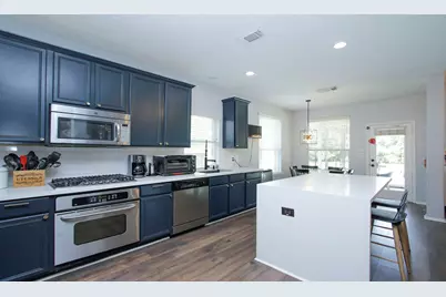 93 N Frontera Circle, The Woodlands, TX 77382 - Photo 16