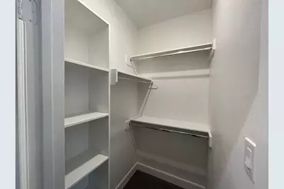 2802 Grand Fountains Drive #F, Houston, TX 77054 - Photo 12