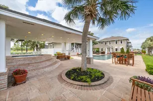 102 S R St, La Porte, TX 77571 - Photo 22